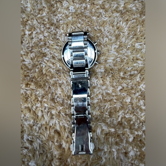 Michael Kors Watch - Picture 4 of 7